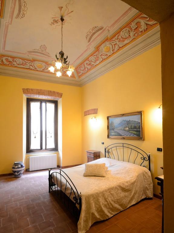 Palazzo Centro Alloggi Vacanza Ницца-Монферрато Экстерьер фото