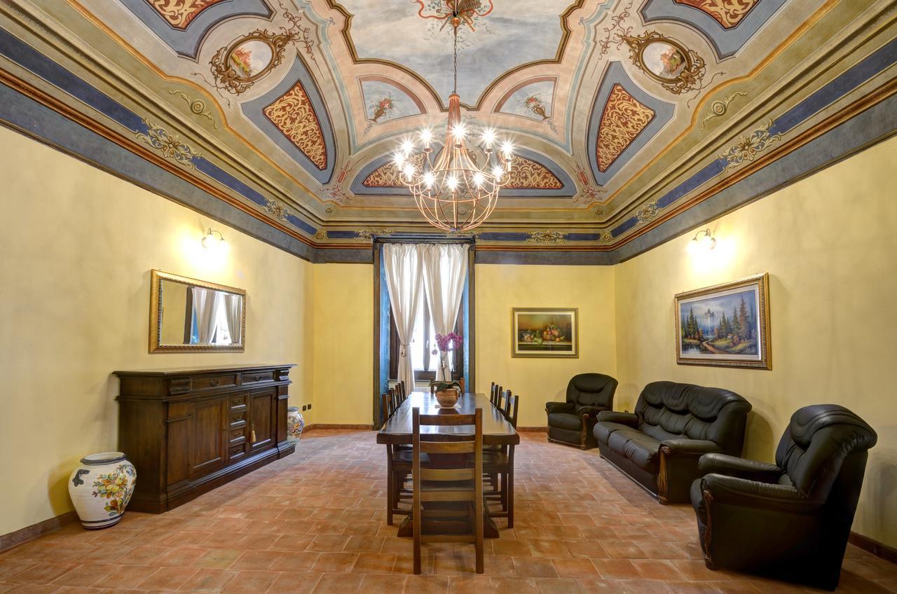 Palazzo Centro Alloggi Vacanza Ницца-Монферрато Экстерьер фото