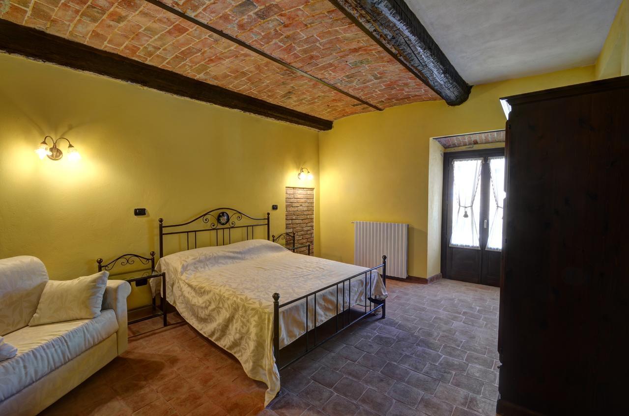 Palazzo Centro Alloggi Vacanza Ницца-Монферрато Экстерьер фото