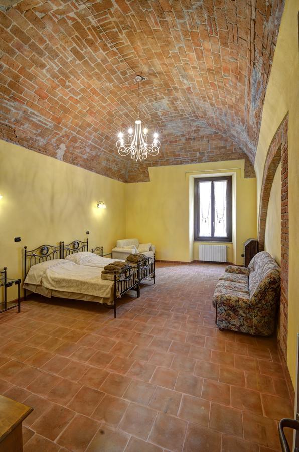 Palazzo Centro Alloggi Vacanza Ницца-Монферрато Экстерьер фото
