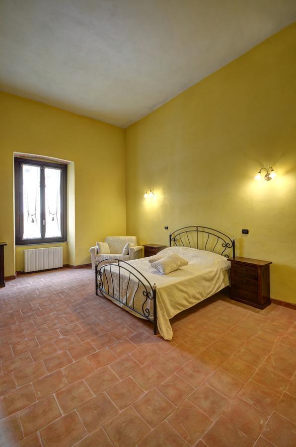 Palazzo Centro Alloggi Vacanza Ницца-Монферрато Экстерьер фото