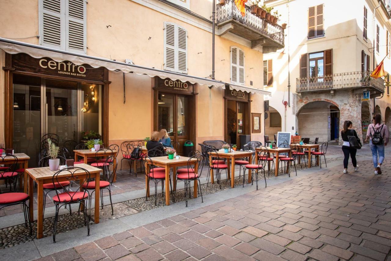 Palazzo Centro Alloggi Vacanza Ницца-Монферрато Экстерьер фото